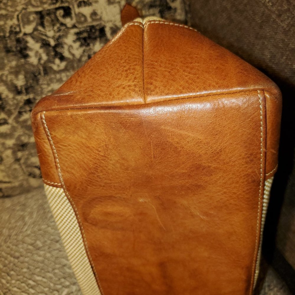 Dooney & Bourke Lucy Handbag - Picture 8 of 10